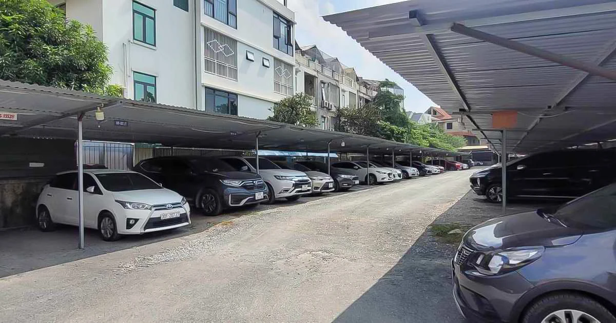 Bãi giữ xe ô tô giá rẻ tại TP.HCM