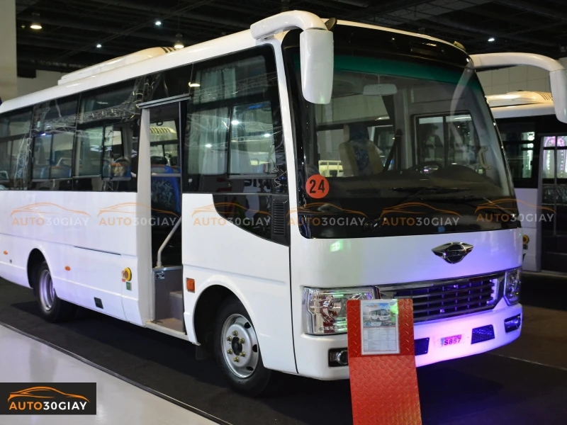 Thu mua xe 29 chỗ cũ giá cao